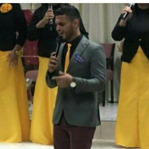 Meet your Posher, Christian javier